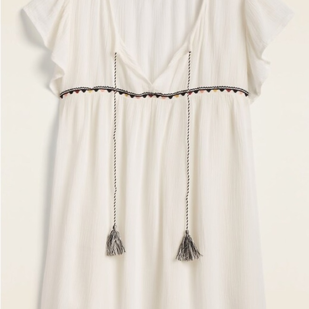 Old Navy Cream Embroidered Blouse